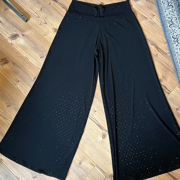 Clara Sun Woo Sparkle Embossed cropped Palazzo Pant - Picture 1 of 5